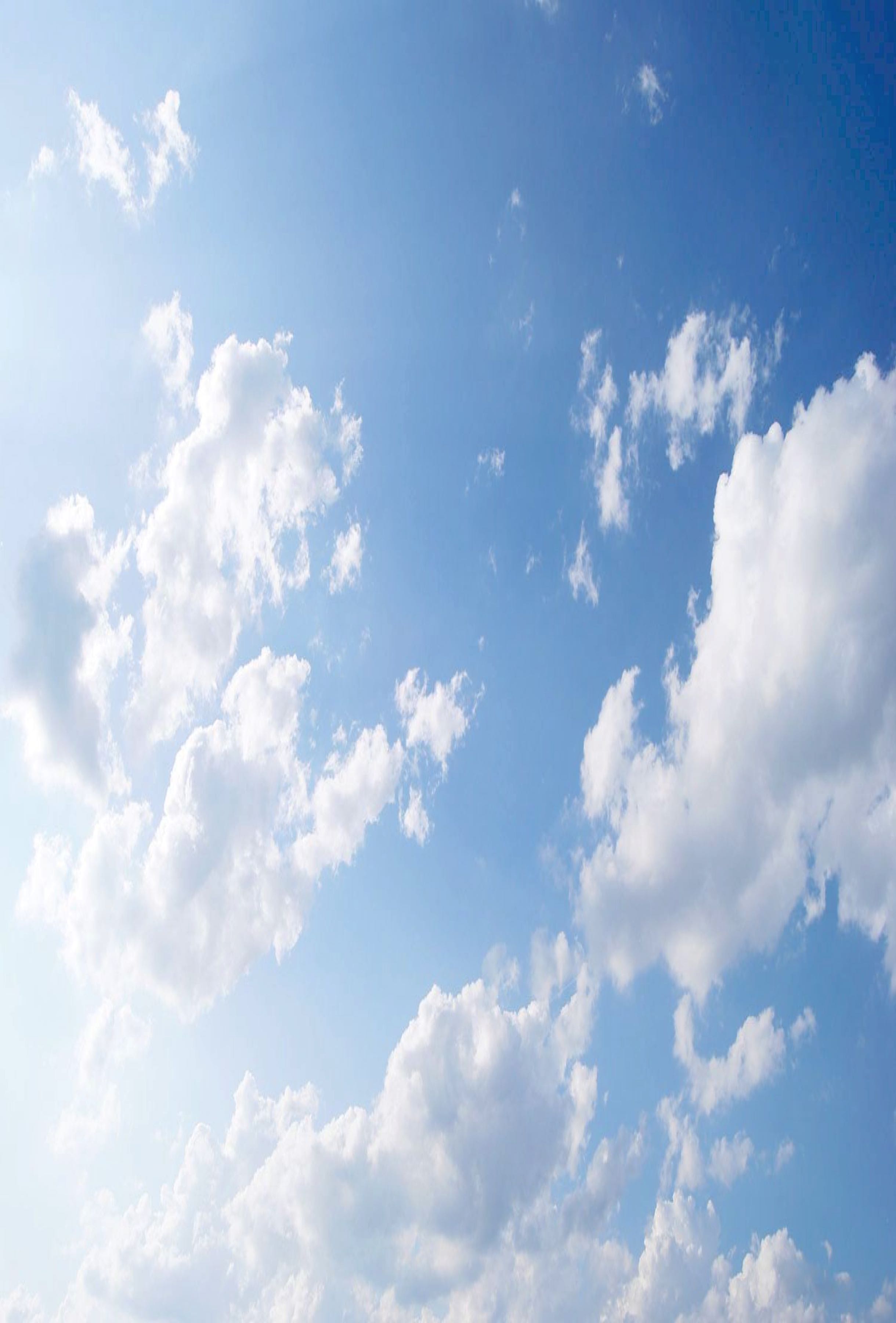 blauer_himmel_mit_wolken